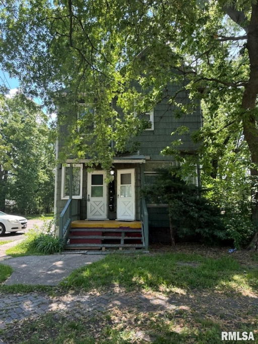 listing main photo