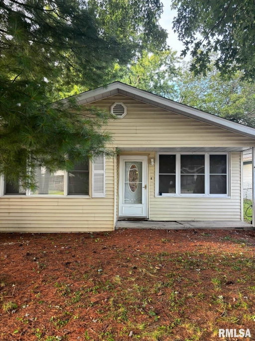 listing main photo