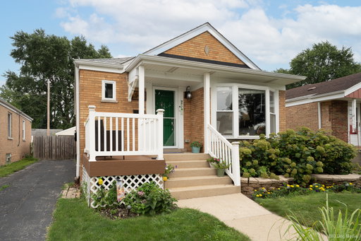 listing main photo