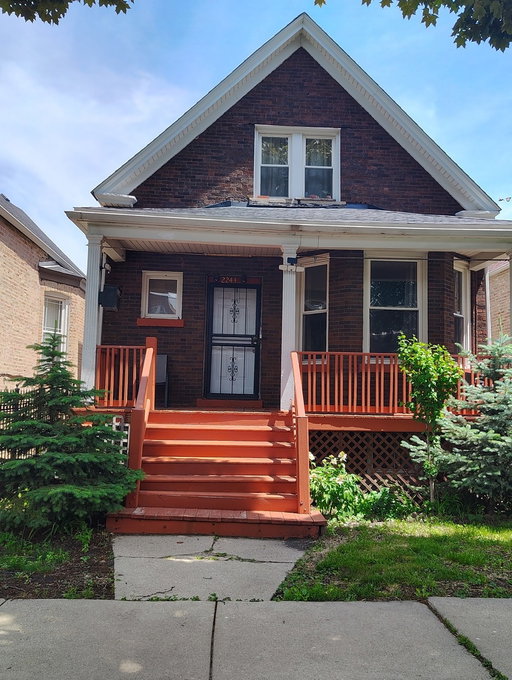 listing main photo
