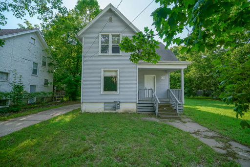 listing main photo