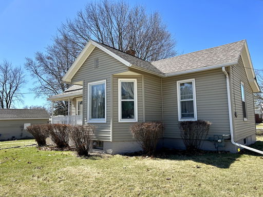 listing main photo