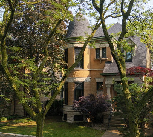 listing main photo