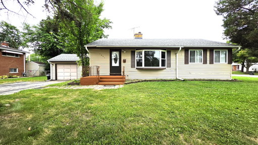 listing main photo