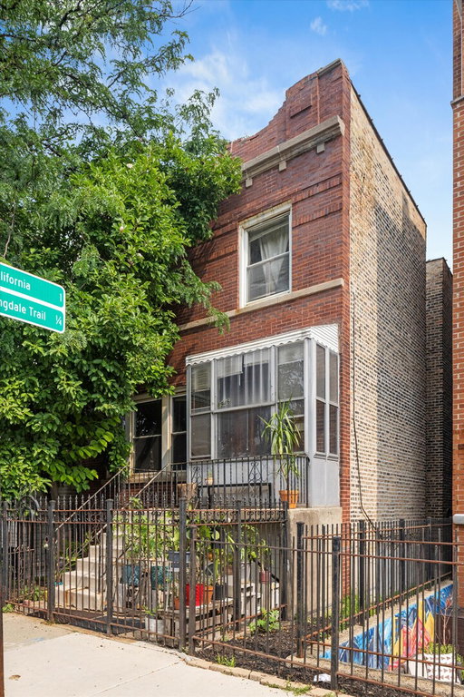 listing main photo