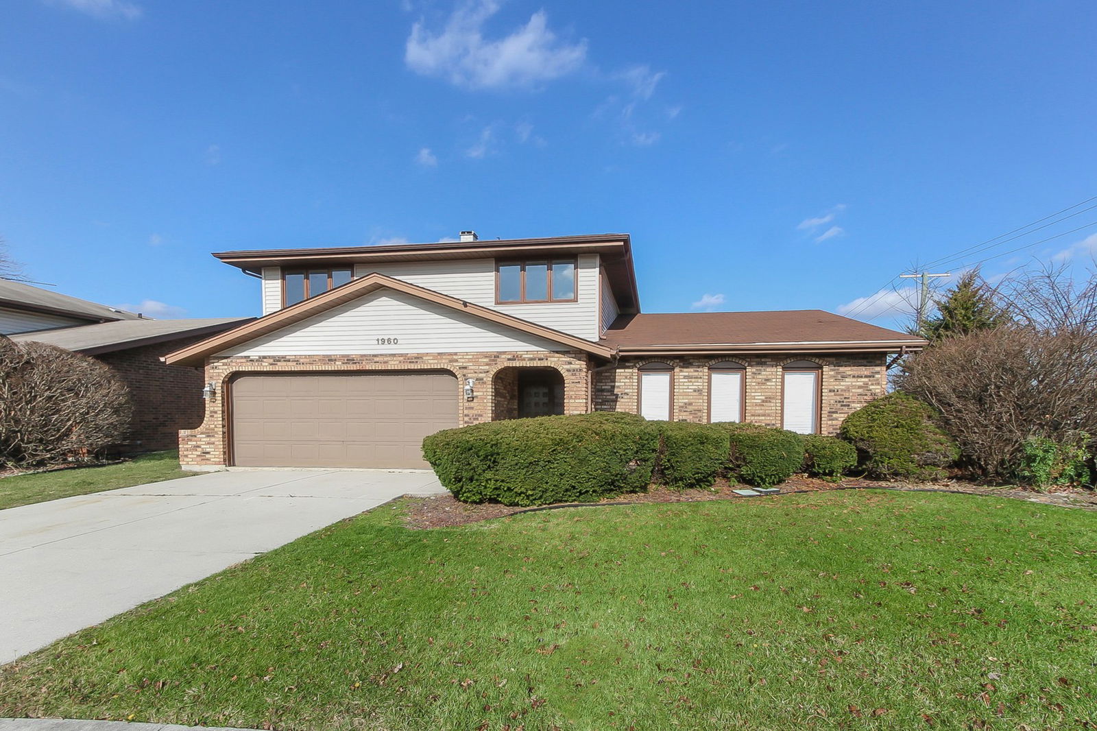 1207 E 170th, South Holland, IL 60473 Home for Sale