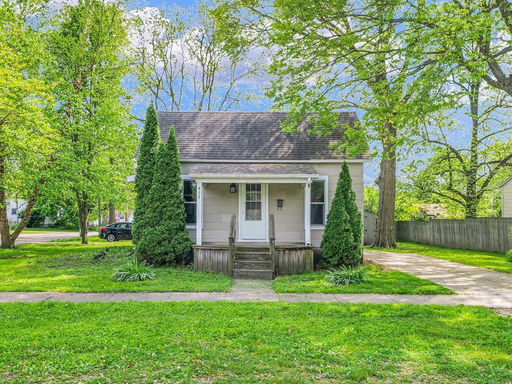 listing main photo