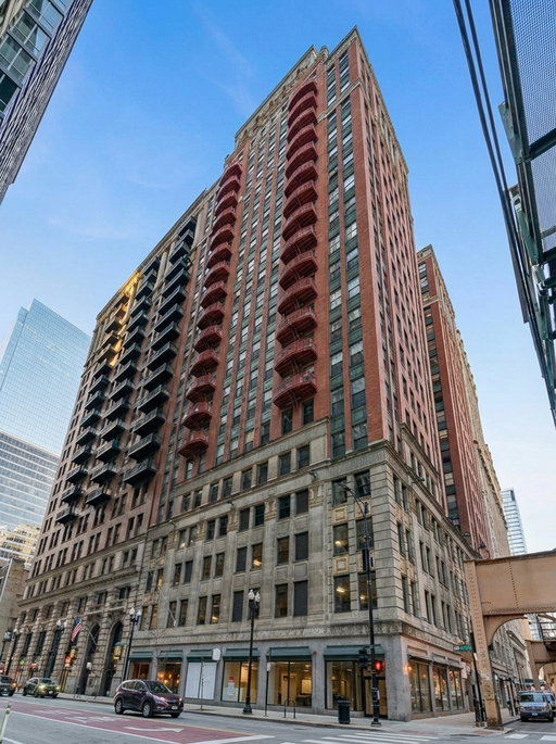 listing main photo