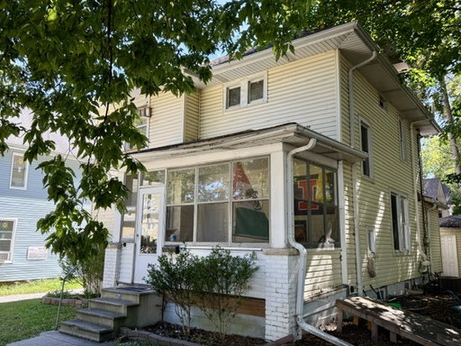 listing main photo