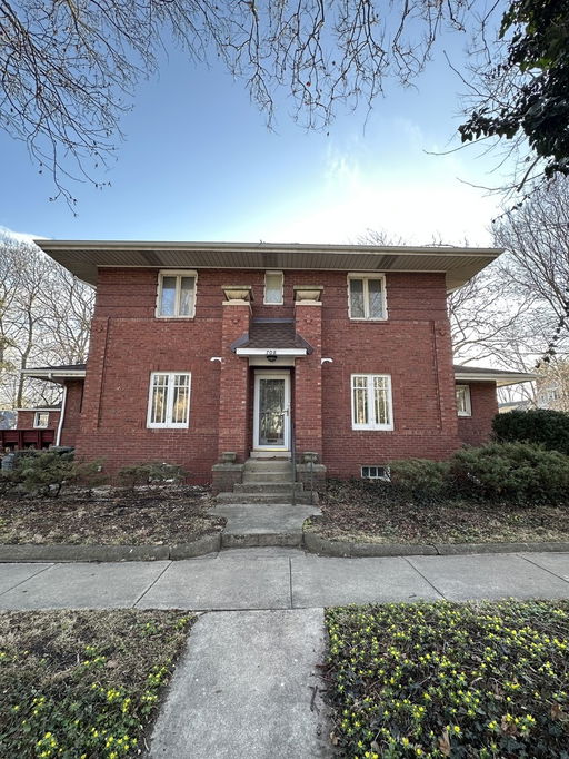 listing main photo