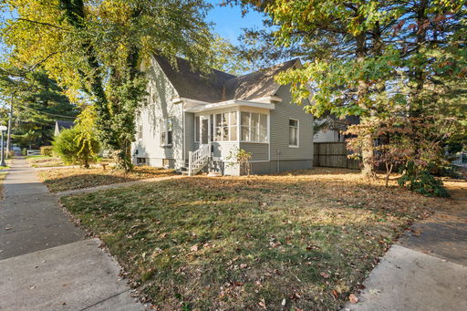 listing main photo