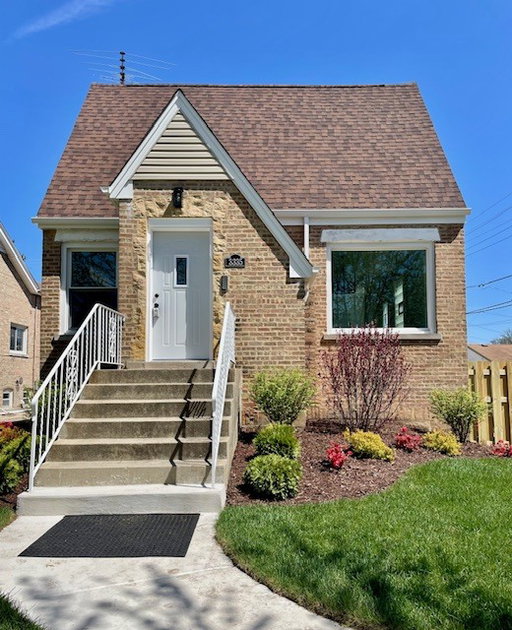 listing main photo