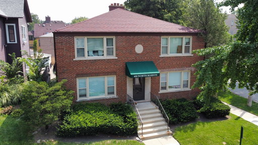 listing main photo