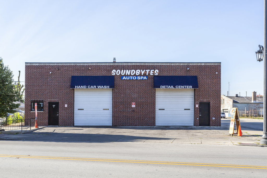 320 Lake St, Maywood, IL 60153