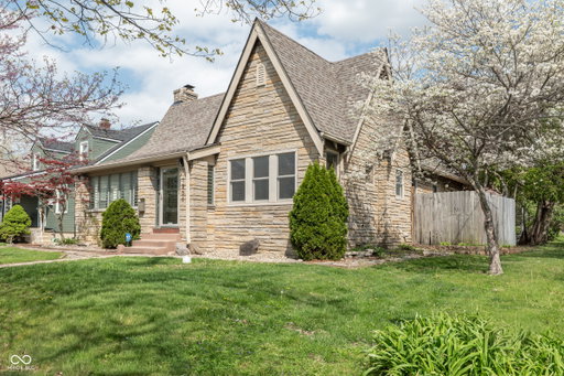 listing main photo