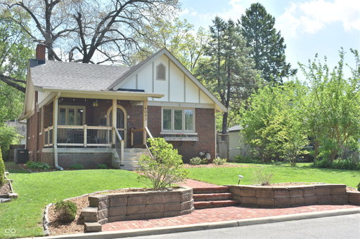 listing main photo