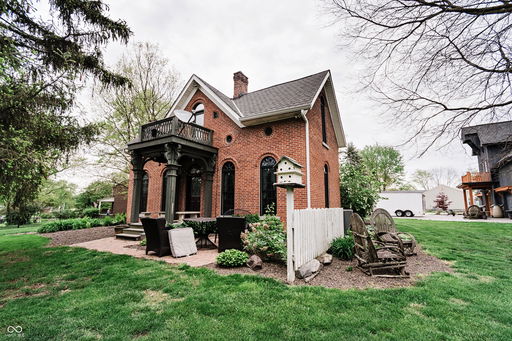 listing main photo
