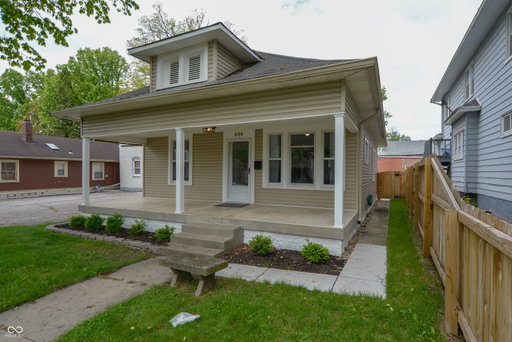 listing main photo