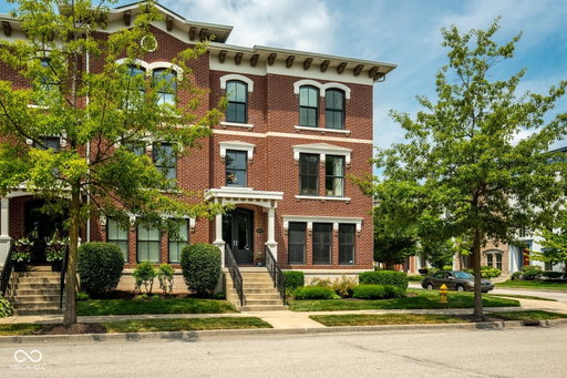 listing main photo