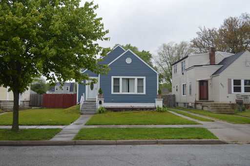 listing main photo