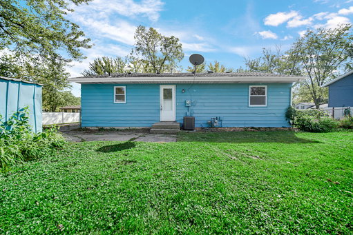 listing main photo