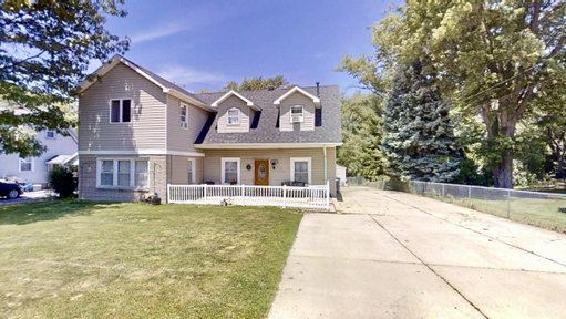 listing main photo