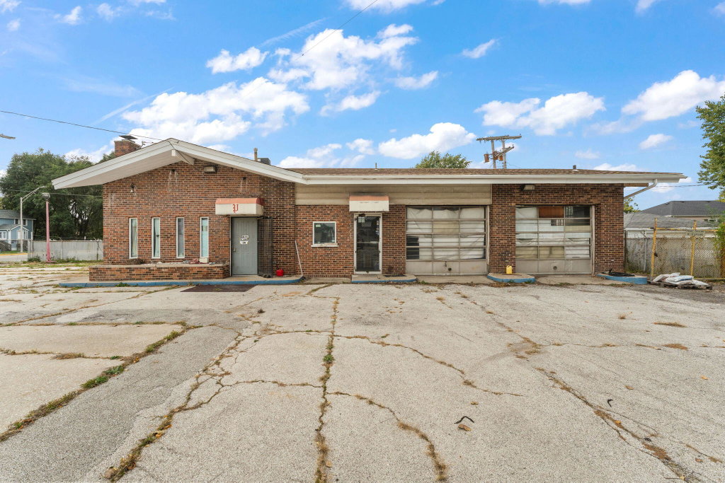 6848 Columbia Ave, Hammond, IN 46324