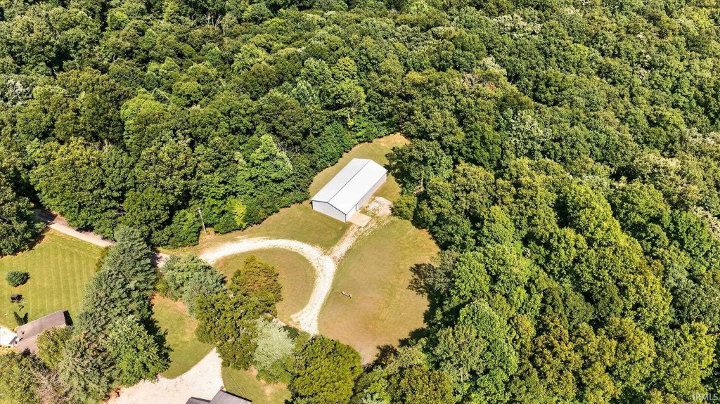 8550 N Fish Rd, Bloomington, IN 47408