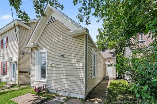 listing main photo