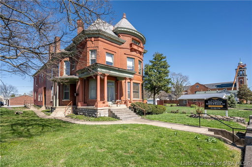 listing main photo