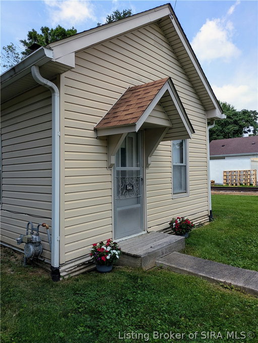 listing main photo