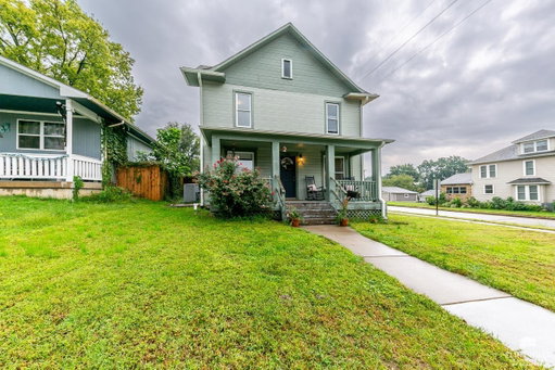 listing main photo