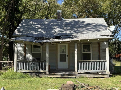 listing main photo