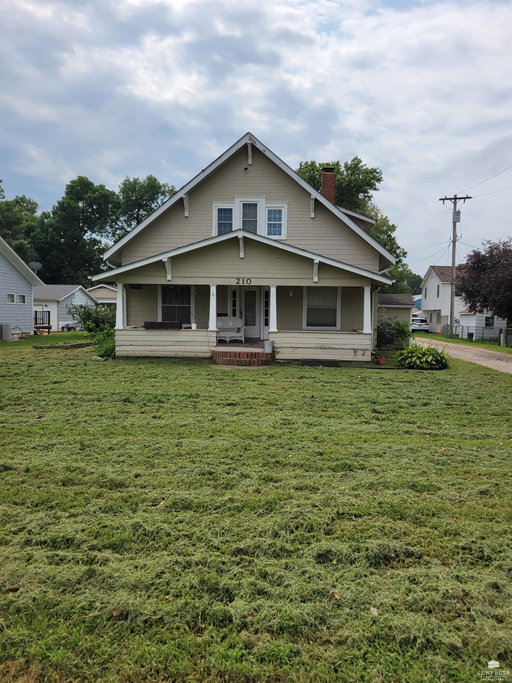 listing main photo