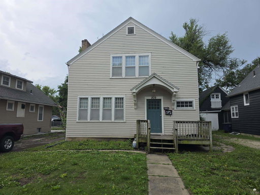 listing main photo