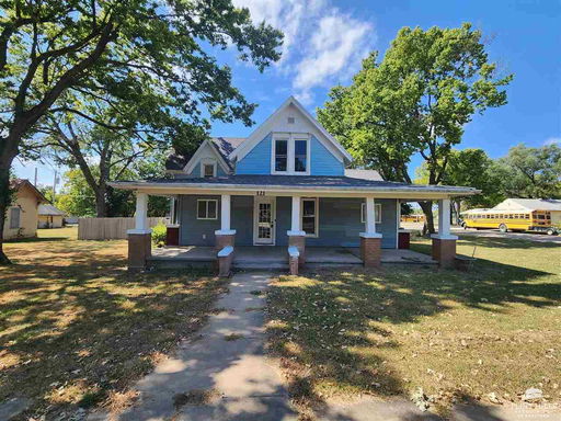 listing main photo