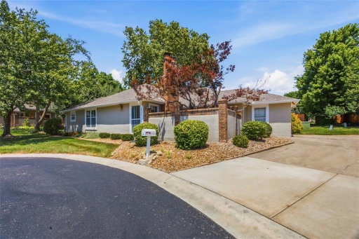 listing main photo