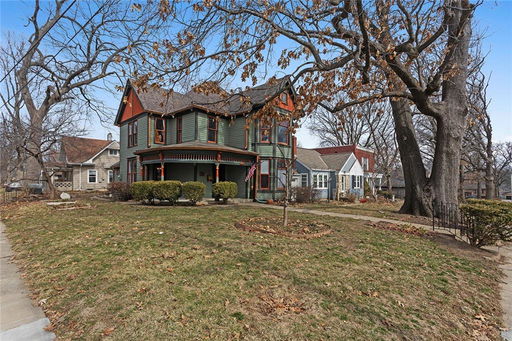 listing main photo