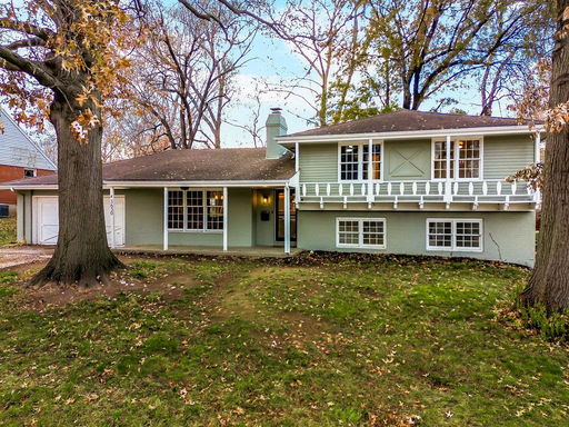 listing main photo