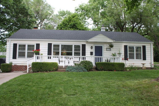 listing main photo
