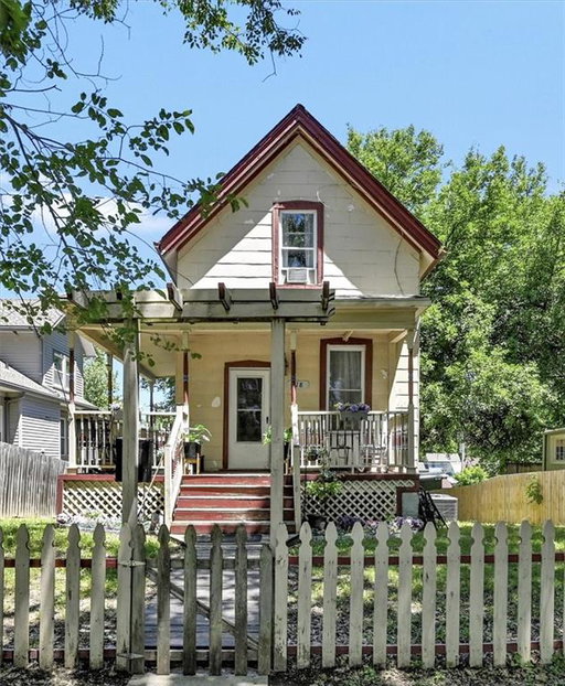 listing main photo
