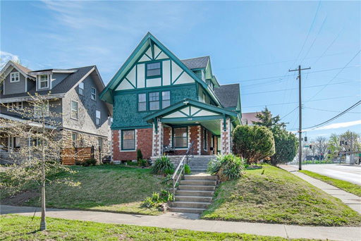 listing main photo