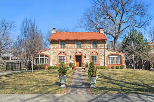 listing main photo