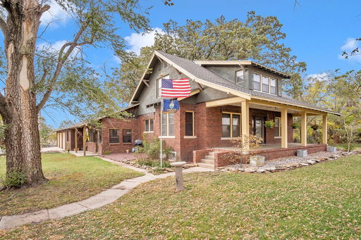 listing main photo