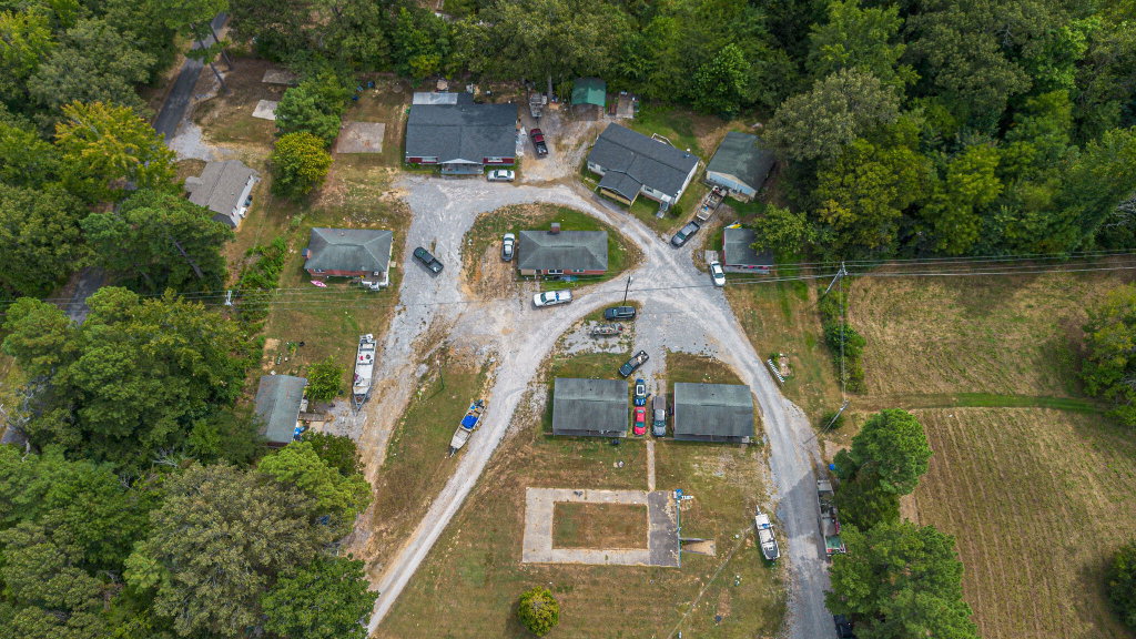 6708 Us Highway 641, Gilbertsville, KY 42044