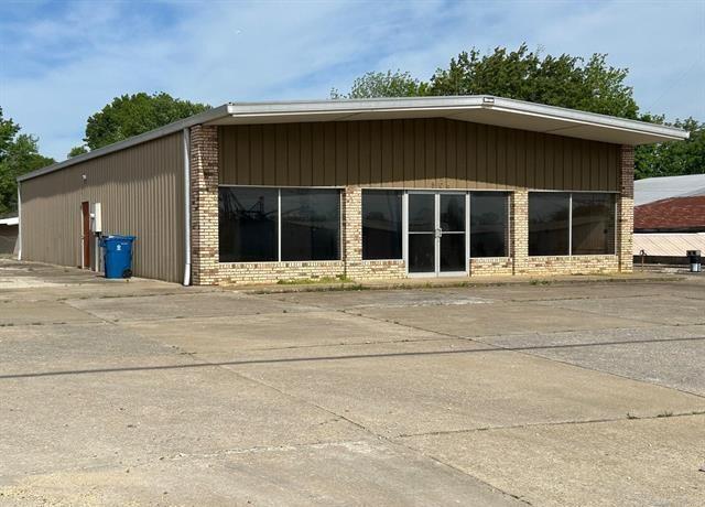 506 S 4Th St, Murray, KY 42071