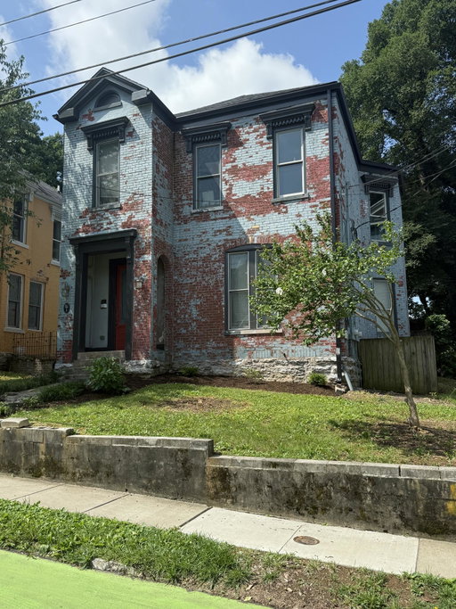 listing main photo