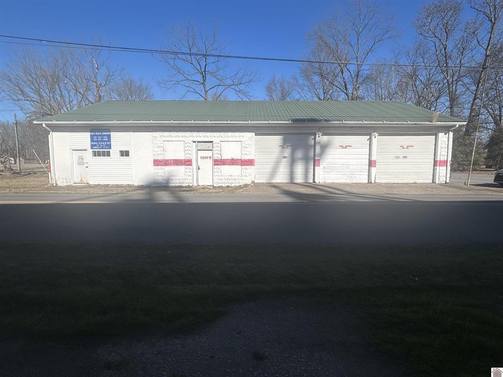 171 2Nd St, Hardin, KY 42048