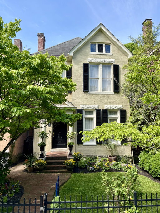 listing main photo