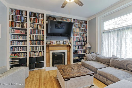 listing main photo